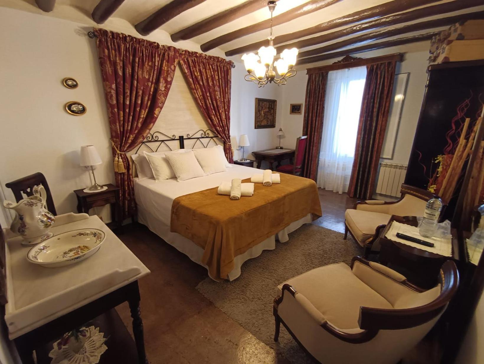 Casa Rural La Casona Urrea de Gaen 외부 사진
