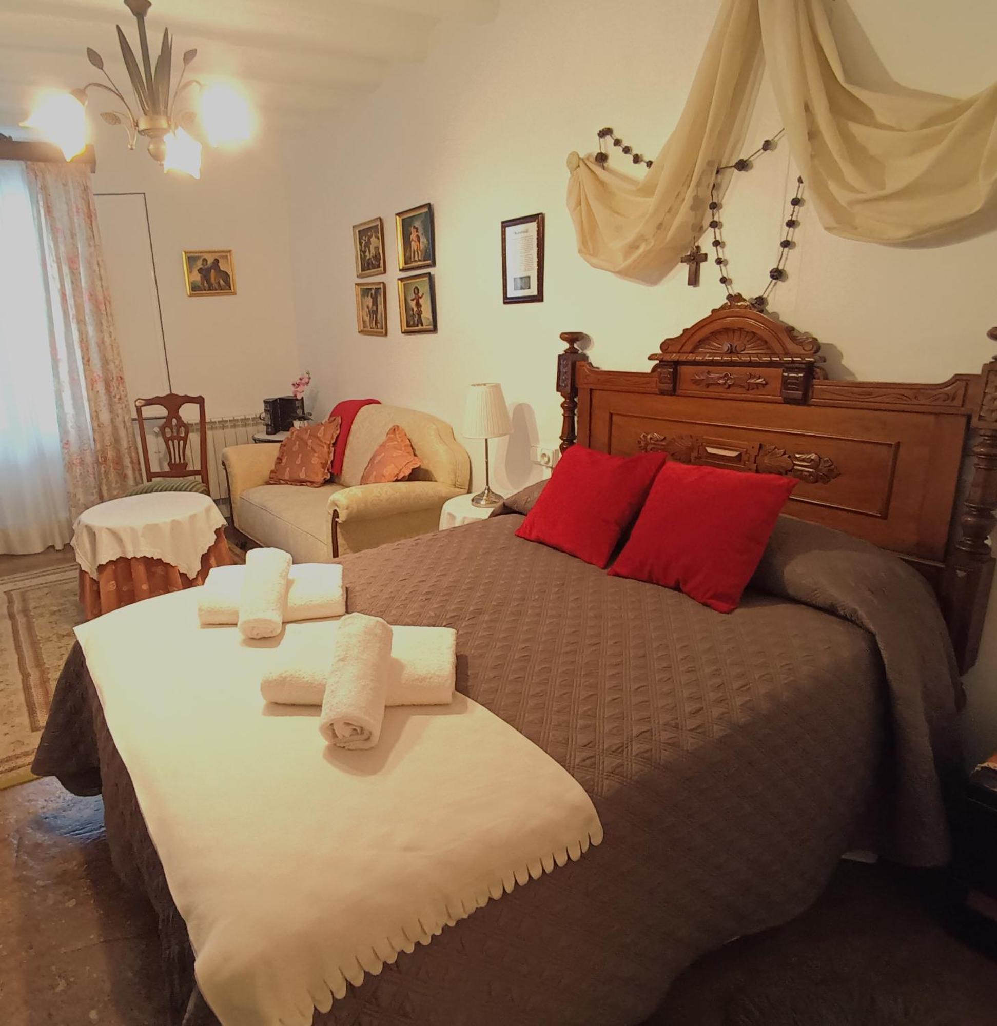 Casa Rural La Casona Urrea de Gaen 외부 사진