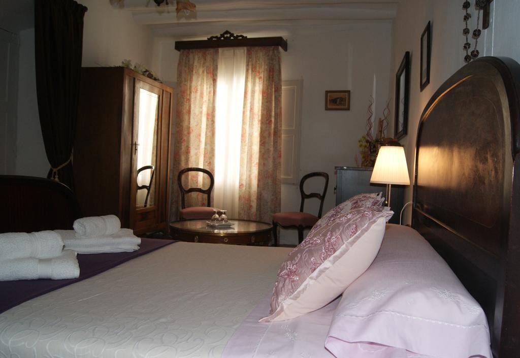 Casa Rural La Casona Urrea de Gaen 객실 사진
