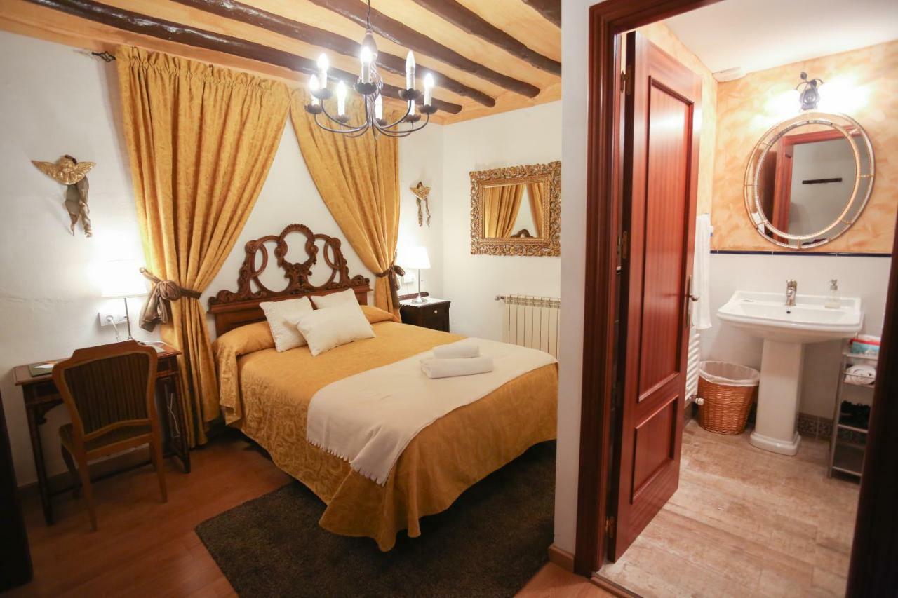 Casa Rural La Casona Urrea de Gaen 외부 사진